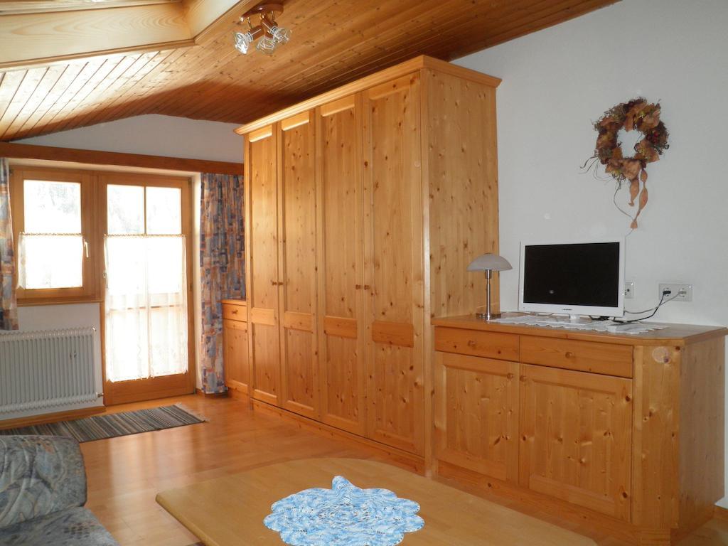 Urblhof Apartment Leutasch Cameră foto